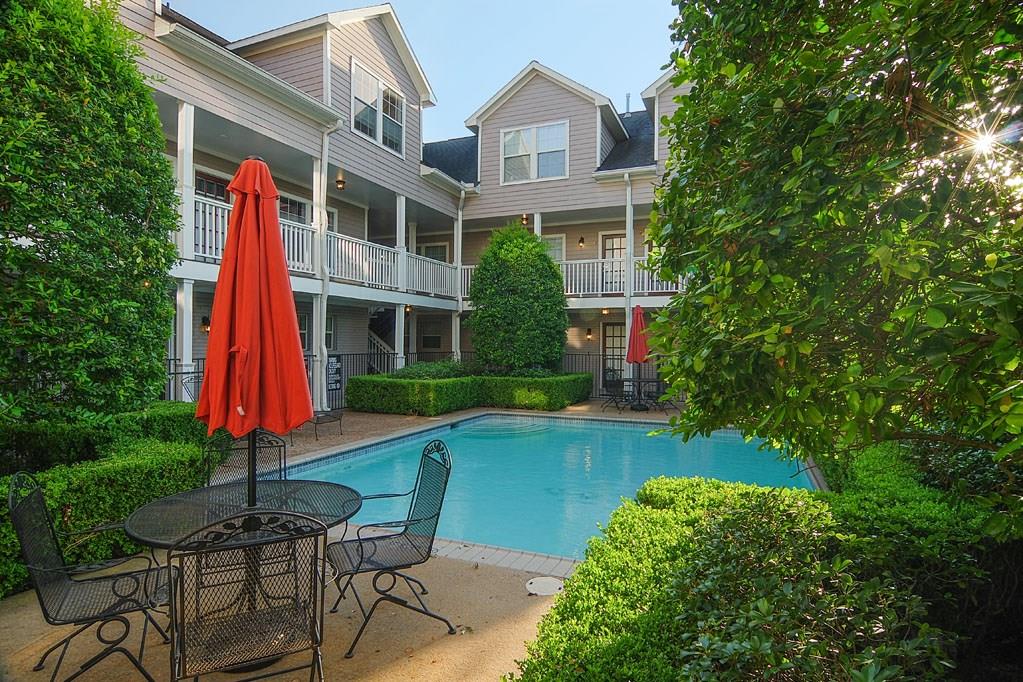 MLS LISTING# 69679140