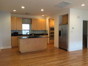 4108 Spencer, Houston, Harris, Texas, United States 77007, 2 Bedrooms Bedrooms, ,2 BathroomsBathrooms,Rental,Exclusive right to sell/lease,Spencer,45672733