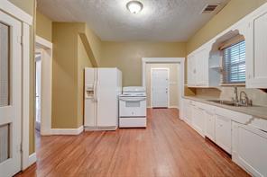 1816 Matamoras, Houston, Harris, Texas, United States 77023, 2 Bedrooms Bedrooms, ,1 BathroomBathrooms,Rental,Exclusive right to sell/lease,Matamoras,57457138