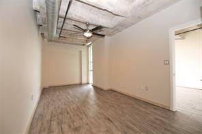 230 Alabama, Houston, Harris, Texas, United States 77006, 1 Bedroom Bedrooms, ,1 BathroomBathrooms,Rental,Exclusive right to sell/lease,Alabama,23623941