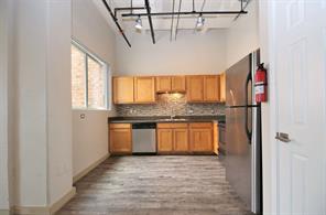 230 Alabama, Houston, Harris, Texas, United States 77006, 1 Bedroom Bedrooms, ,1 BathroomBathrooms,Rental,Exclusive right to sell/lease,Alabama,44369789