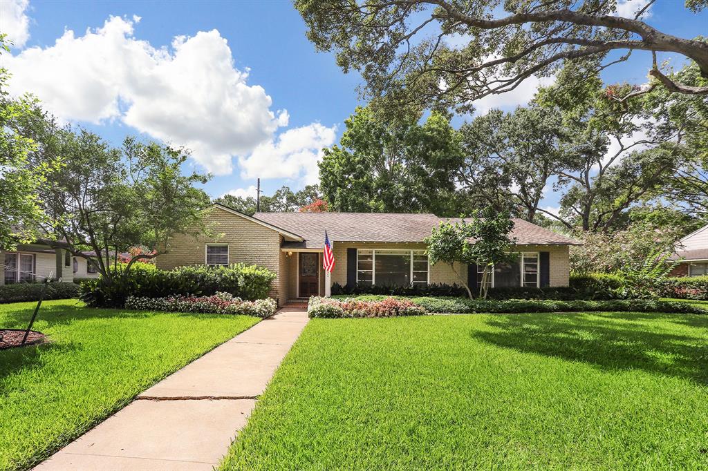 5651 Olympia Drive Houston Texas Douglas Elliman