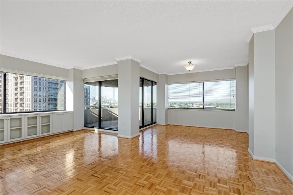 An alternative look from the entryway. The large balcony that can be accessed from both the living and dining area is the ideal space for hanging out, entertaining or enjoying quiet time by the overwhelming city view.