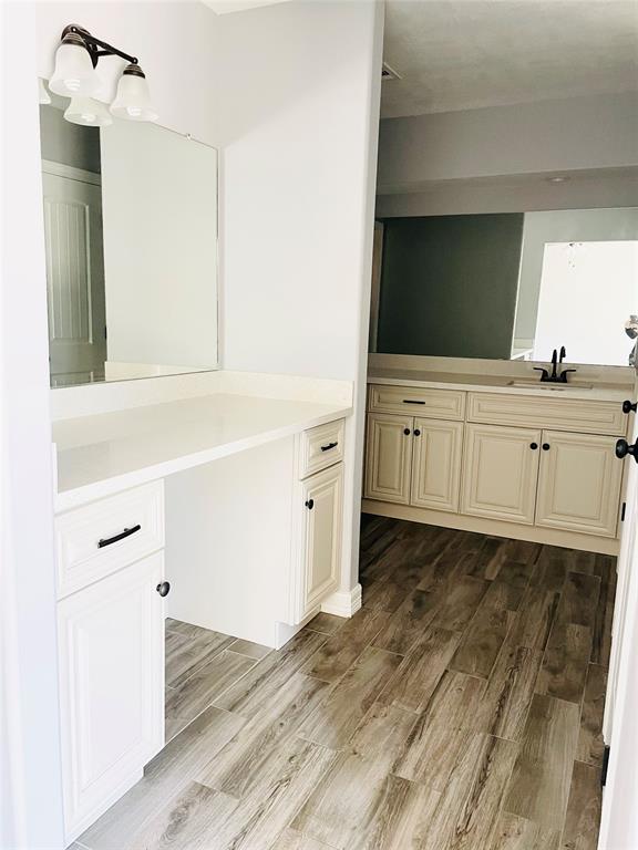 215 W North Hill Drive, Spring, Harris, Texas, United States 77388, 4 Bedrooms Bedrooms, ,2 BathroomsBathrooms,Rental,Exclusive right to sell/lease,W North Hill Drive,23657286