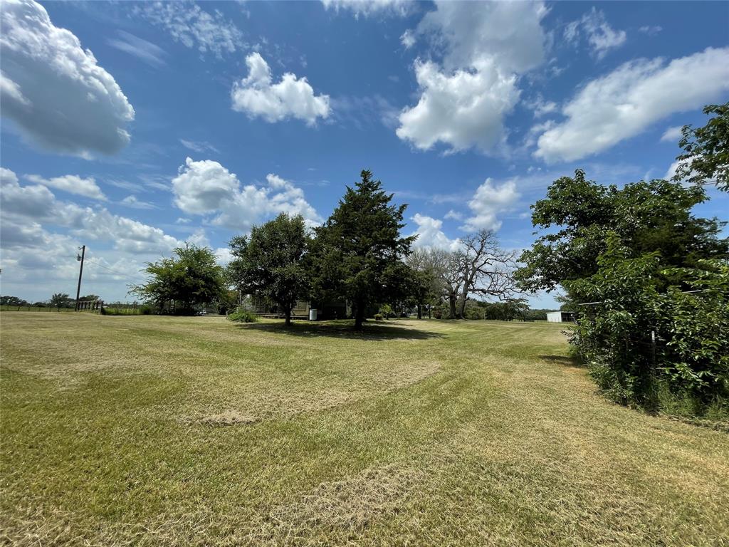 Country Homes/Acreage For Sale 7 Rooms 2 Bedrooms 2 Bathrooms