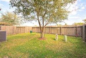 210 Drake Run, League City, Galveston, Texas, United States 77539, 3 Bedrooms Bedrooms, ,2 BathroomsBathrooms,Rental,Exclusive right to sell/lease,Drake Run,73093674