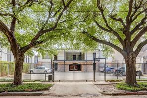 415 Hawthorne, Houston, Harris, Texas, United States 77006, 1 Bedroom Bedrooms, ,1 BathroomBathrooms,Rental,Exclusive right to sell/lease,Hawthorne,24443384