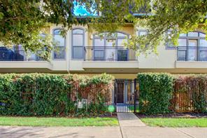 1119 St Charles, Houston, Harris, Texas, United States 77003, 2 Bedrooms Bedrooms, ,2 BathroomsBathrooms,Rental,Exclusive right to sell/lease,St Charles,11088709