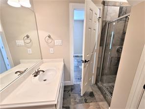 406 Fowler, Houston, Harris, Texas, United States 77007, 3 Bedrooms Bedrooms, ,3 BathroomsBathrooms,Rental,Exclusive right to sell/lease,Fowler,10803539