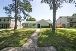 14719 Kimberley, Houston, Harris, Texas, United States 77079, 4 Bedrooms Bedrooms, ,2 BathroomsBathrooms,Rental,Exclusive right to sell/lease,Kimberley,70500147