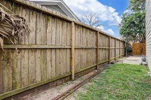 2343 Wroxton, Houston, Harris, Texas, United States 77005, 2 Bedrooms Bedrooms, ,1 BathroomBathrooms,Rental,Exclusive right to sell/lease,Wroxton,32420401
