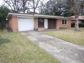 339 Spell, Houston, Harris, Texas, United States 77022, 2 Bedrooms Bedrooms, ,1 BathroomBathrooms,Rental,Exclusive right to sell/lease,Spell,62847082