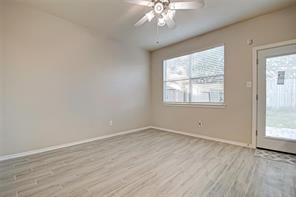 243 Drake Run, Dickinson, Galveston, Texas, United States 77539, 3 Bedrooms Bedrooms, ,2 BathroomsBathrooms,Rental,Exclusive right to sell/lease,Drake Run,87303205