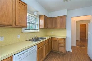 2211 Dorrington, Houston, Harris, Texas, United States 77030, 3 Bedrooms Bedrooms, ,1 BathroomBathrooms,Rental,Exclusive right to sell/lease,Dorrington,36750628