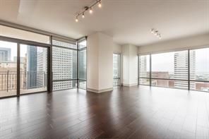 409 Travis Street, Houston, Harris, Texas, United States 77002, 2 Bedrooms Bedrooms, ,2 BathroomsBathrooms,Rental,Exclusive right to sell/lease,Travis Street,65968197