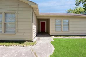 1706 California, Baytown, Harris, Texas, United States 77520, 4 Bedrooms Bedrooms, ,2 BathroomsBathrooms,Rental,Exclusive right to sell/lease,California,30974252
