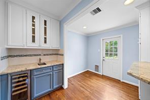 3807 Northwestern, Houston, Harris, Texas, United States 77005, 2 Bedrooms Bedrooms, ,2 BathroomsBathrooms,Rental,Exclusive right to sell/lease,Northwestern,67550574