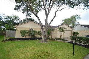 8510 Sugar Wood, Humble, Harris, Texas, United States 77338, 3 Bedrooms Bedrooms, ,2 BathroomsBathrooms,Rental,Exclusive right to sell/lease,Sugar Wood,69233456