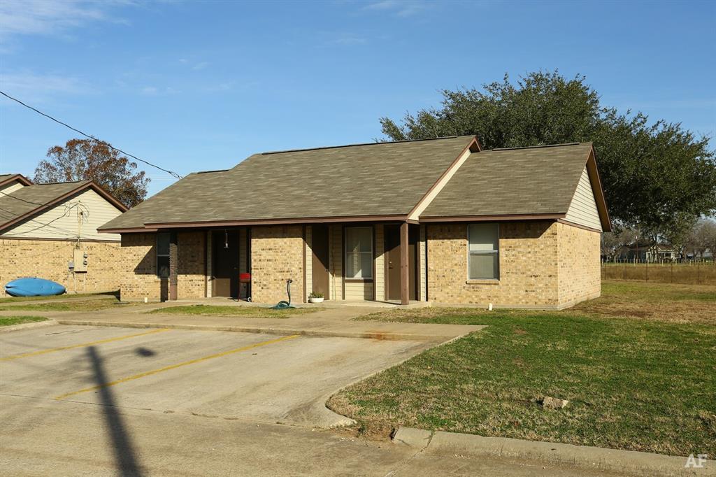 12943  HWY 142  Martindale Texas 78655, 83
