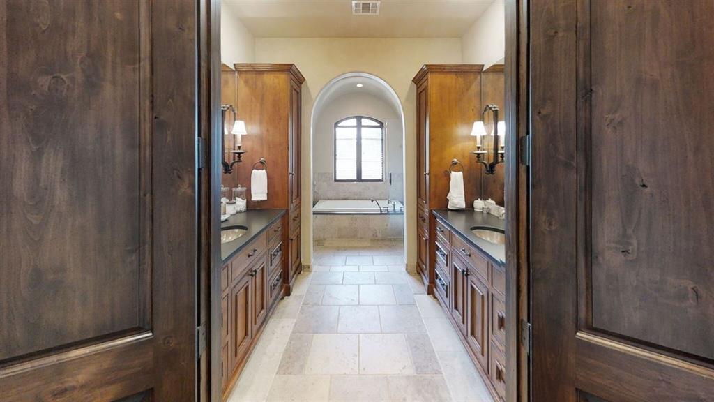 106 2 Milagro, Horseshoe Bay, Texas 78657, 4 Bedrooms Bedrooms, 8 Rooms Rooms,4 BathroomsBathrooms,Single-family,For Sale,Milagro,83782584