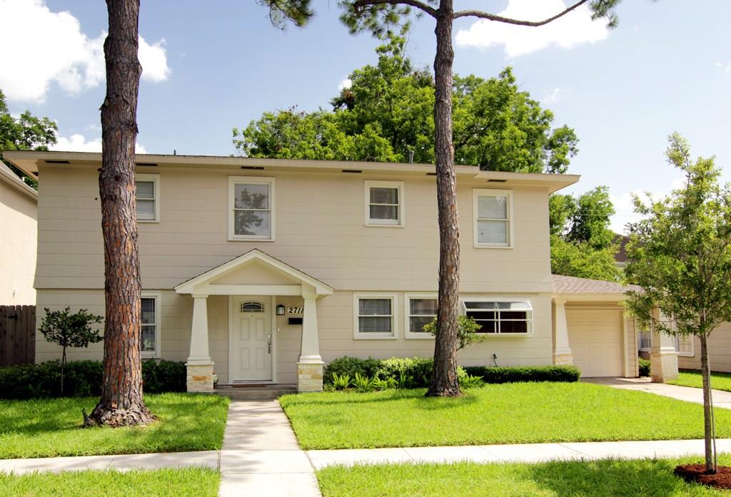 2711 Robinhood West University Place, Texas Beautifully updated 2-story 3BR 2 1/2 bath home in West U. Formal LR and DR, updated kitchen with granite counter tops and sunny breakfast area. Beautiful hardwoods up and down. French doors in LR & DR that open to deck & spacious park-like backyard, generous sized 6,600 SQFT lot (HCAD). Seller is a Texas Real Estate Broker. Close to Rice Village and Wier Park. All per seller. ADJACENT PROPERTY ALSO AVAILABLE (2715 Robinhood 6,000 SQFT Lot) FOR A COMBINED 12,600 SQFT LOT (per HCAD). All per Seller