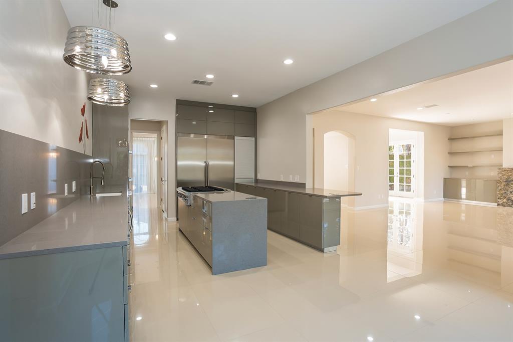 5646 2.5 Briar Drive, Houston, Texas 77056, 6 Bedrooms Bedrooms, 14 Rooms Rooms,6 BathroomsBathrooms,Single-family,For Sale,Briar,54742255