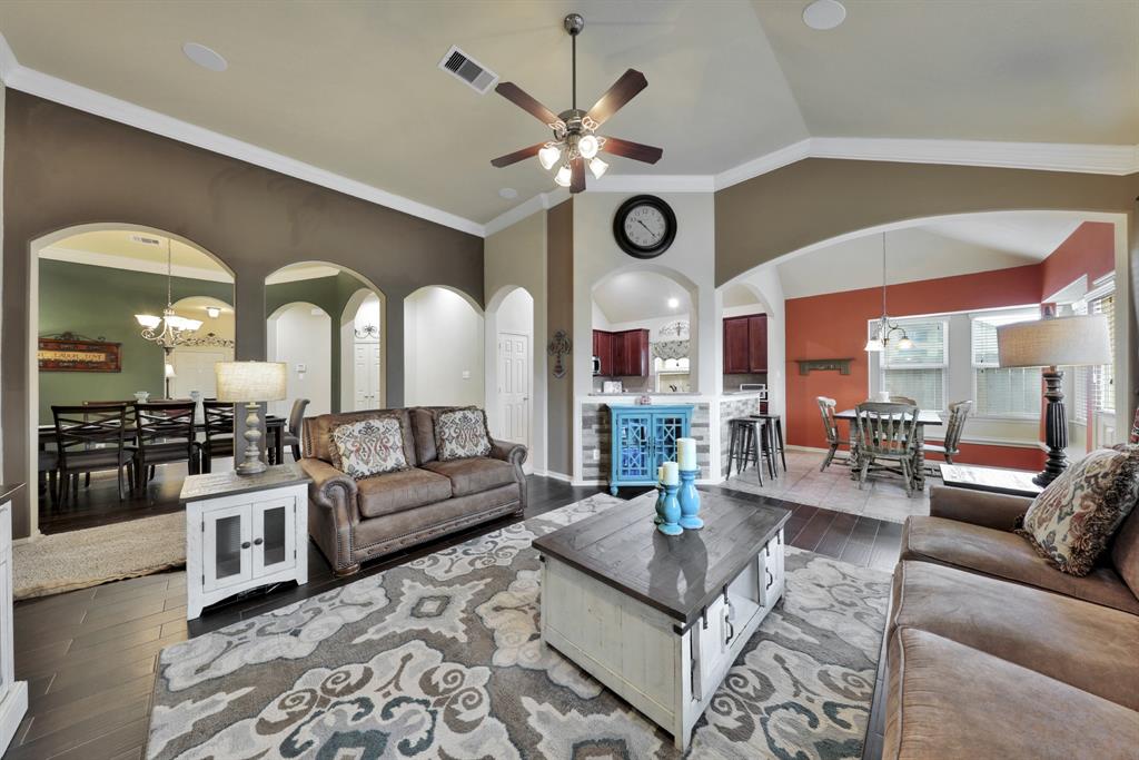 12923 Hawthorne Shores Drive