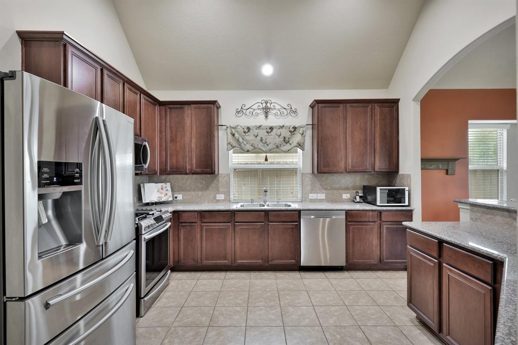 12923 Hawthorne Shores Drive