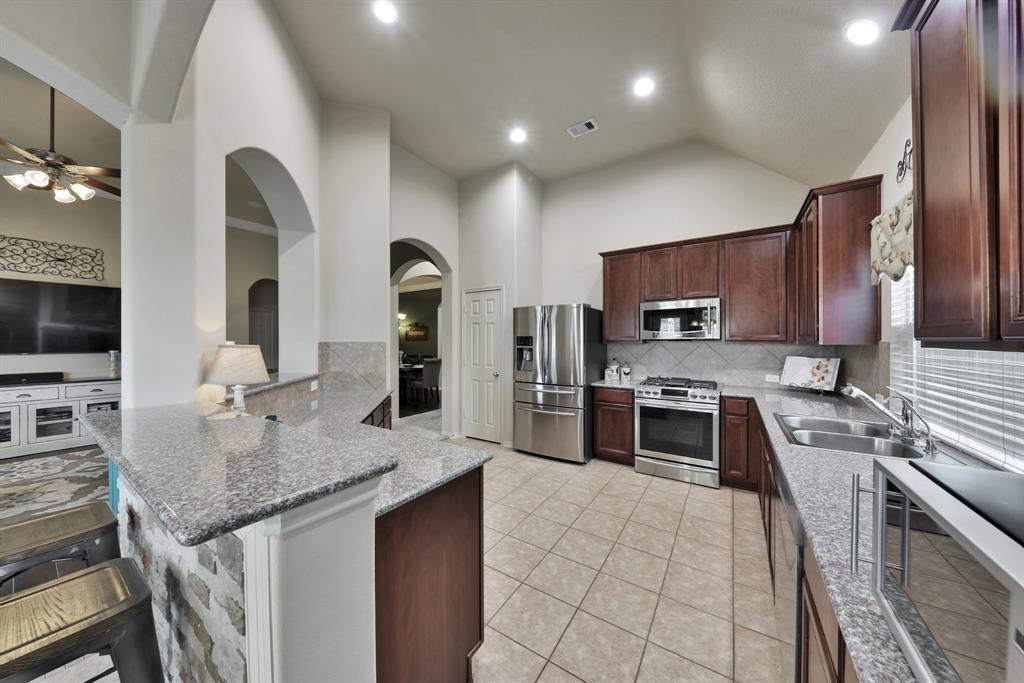 12923 Hawthorne Shores Drive