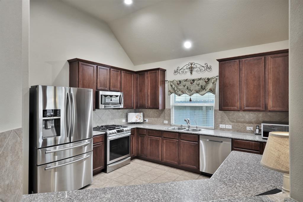 12923 Hawthorne Shores Drive