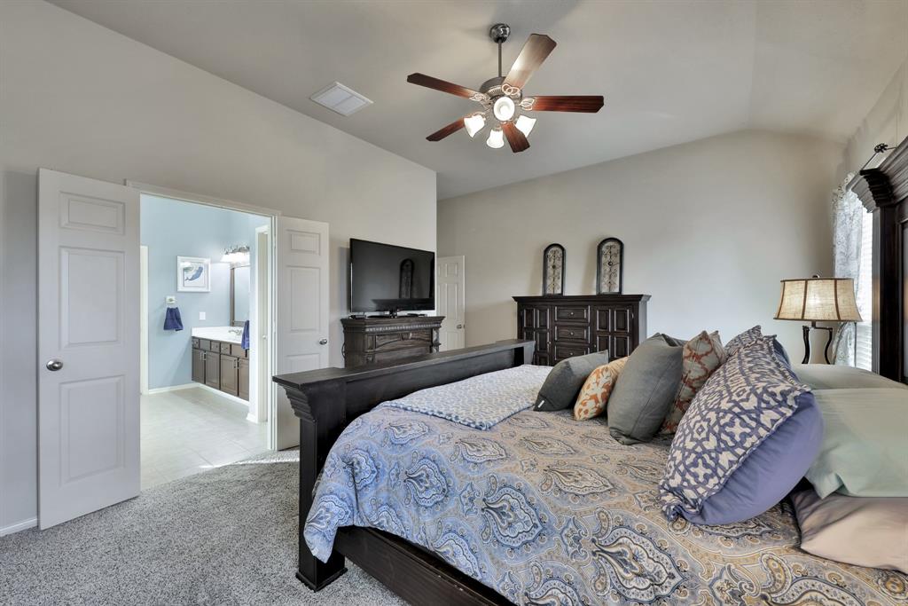 12923 Hawthorne Shores Drive