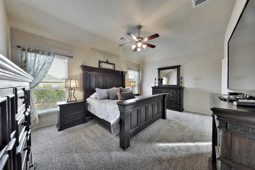 12923 Hawthorne Shores Drive
