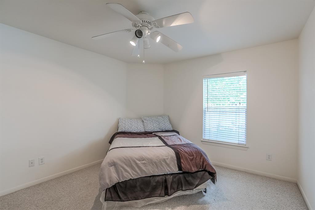 Bedroom # 2 is great for guests or roommates.