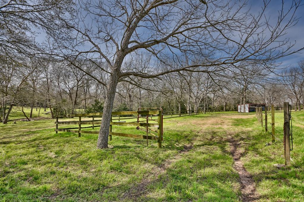 10909 Farm To Market 2447, Chappell Hill, Texas 77426, 5 Bedrooms Bedrooms, 12 Rooms Rooms,4 BathroomsBathrooms,Country Homes/acreage,For Sale,Farm To Market 2447,96348436