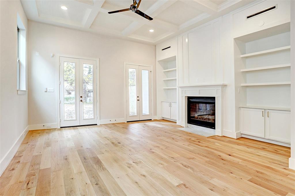 1903 3 25TH Street, Houston, Texas 77008, 3 Bedrooms Bedrooms, 7 Rooms Rooms,2 BathroomsBathrooms,Single-family,For Sale,25TH,78971616