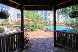 Piney Point Place, 9200 Westheimer Rd #18