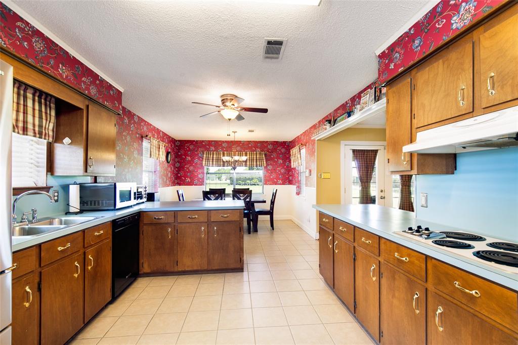 1011 Belton Lane