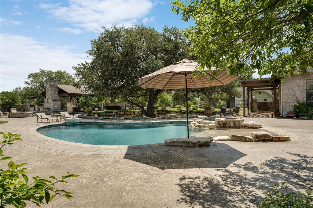31036 Post Oak Trail, Fair Oaks Ranch, TX 78015