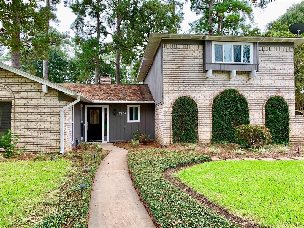 27238 Lana Lane Conroe, Texas Beautifully updated home! This home is located in the very sought after Oak Ridge North subdivision. This home is located close to everything. You have the big city amenities right next to you but in a neighborhood that feels like a quite town. You will have lots of space inside home to have friends and family come by to visit and a lovely back yard for the children to play while you are visiting.