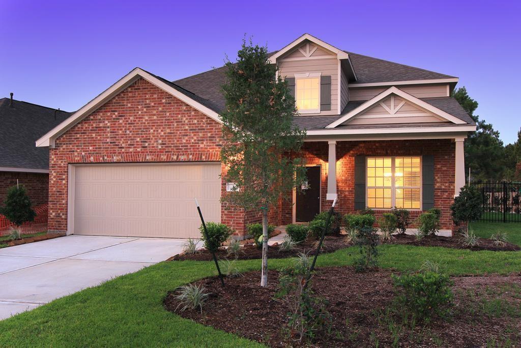 2 E Wolf Cabin Circle Spring, Texas 2-story, 4-bed, ULTRA GREEN home with GOURMET GRANITE KITCHEN, Energy Star appliances (stainless fridge, washer/dryer,oven,dishwasher,microwave included!), grand 2-story family room, wide-plank hardwood floors, iron stairway spindles, and covered back patio to enjoy the summer nights.
Pictures are old, actual tenant is moving out at the end of July.
Never flooded.