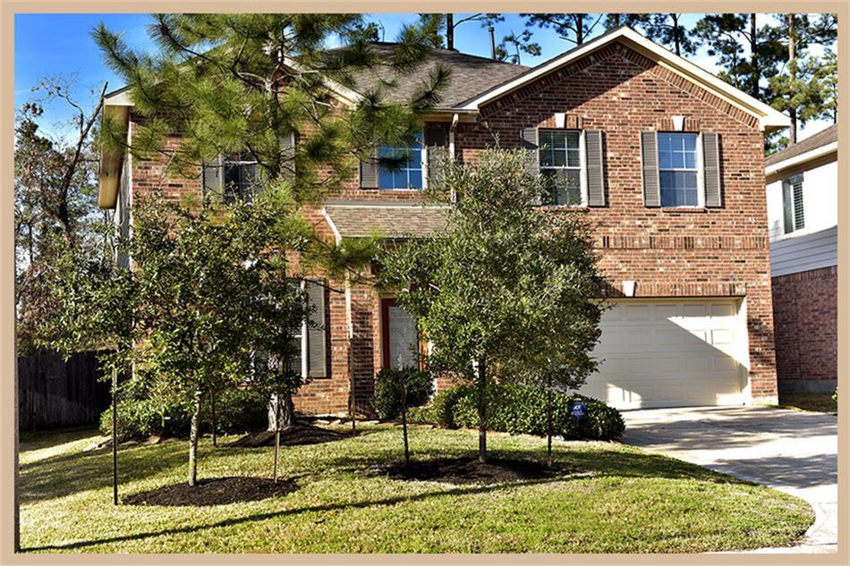 19 N Spinning Wheel Circle The Woodlands, Texas Village Builders 'Cypress' plan on a cul-de-sac, greenbelt lot in Sterling Ridge! Soaring ceilings, carpet & tile floors, neutral paint palette and 2'' blinds throughout the home. Island kitchen with granite counters and stainless steel appliances (fridge included) opens to sunny breakfast room; formal dining could be a study; den w/gaslog fireplace; all 4 bedrooms and game room up w/built-in computer desk. Fenced yard backs to a lush greenbelt, ensuring privacy. Equal deposit, pets on case-by-case, no smokers pls. Current credit report w/scores required.