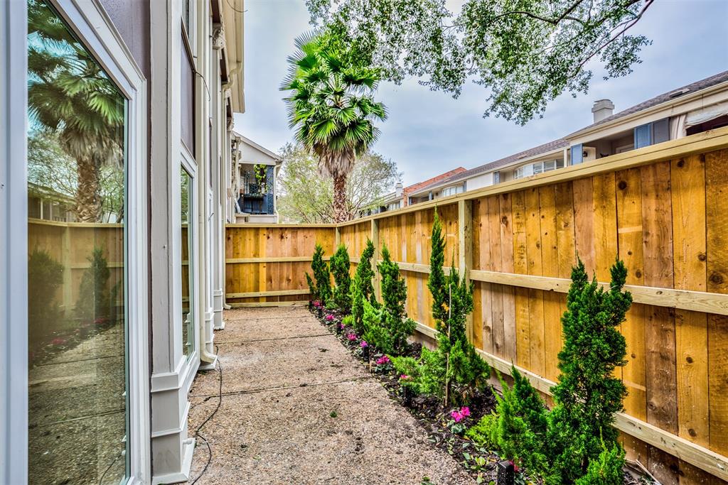 2547 Marilee Lane 1 Houston Tx 77057 Har Com