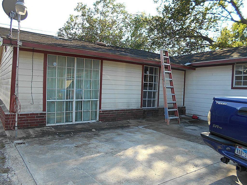 317 Aldine Mail Route Road, Houston, TX 77037