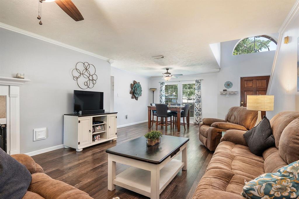 Conroe, TX 77304,12117 La Salle Oaks
