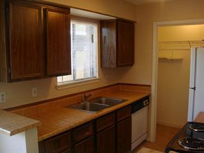 Whisperwood Townhome , 8801 Hammerly Blvd #5