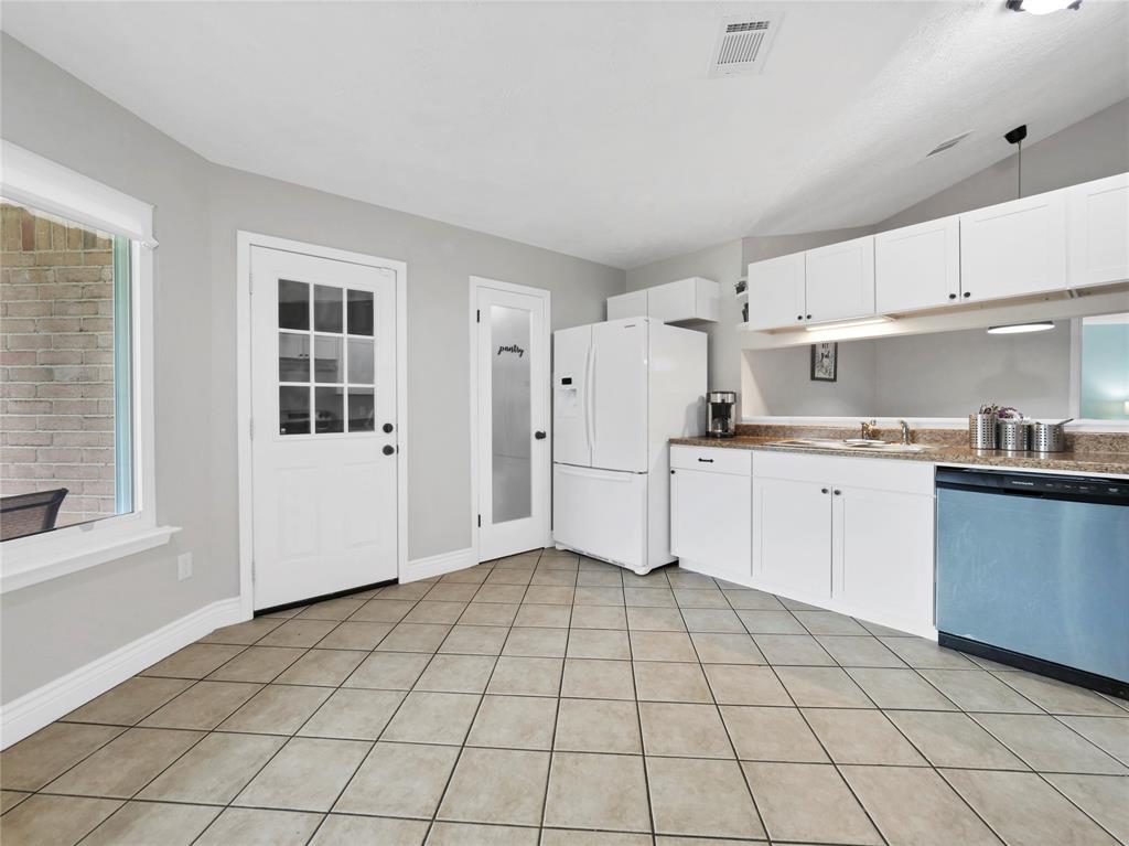 1510 MacClesby Lane