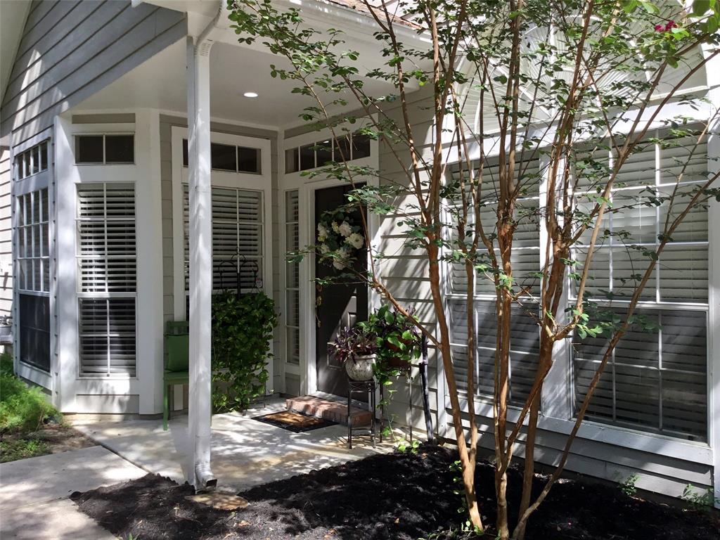 3 Spiral Vine Circle The Woodlands, Texas Adorable, FULLY FURNISHED, 1 story home. 2 bedrooms & a STUDY with French doors. Outstanding location, quality amenities, all the comforts of home in an EXECUTIVE FURNISHED LEASE. Bring you laptop & tooth brush. COME AND STAY A LONG TIME OR 6 MONTHS. WE have provided everything we can think of that you might need at a fraction of the cost of a hotel or furnished apartment. Not to mention a spacious 2 car garage! This home offers a greenbelt on the side & back of the home for privacy. Minutes from Town Center, The Woodlands Mall, Hughes Landing, I-45! Be our guest! Clean, adorable & beautifully appointed. Utilities Available-Gas, Water & Electric for an additional $11.00 per day