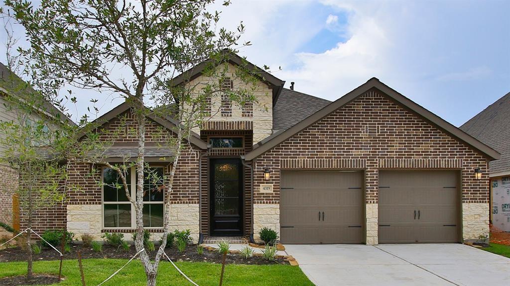 4319 Croft Creek Drive Spring, Texas This beautiful 1 story Perry Homes features an open floor plan with 4 spacious bedrooms, 3 full baths, Formal Dining Room & Study Library. Library with French doors and hardwood floor. Kitchen with a spacious walk-in pantry and hardwood floor. Dining area with wall of windows opens to family room, both with hardwood floors. Private master suite features a wall of windows. Master bath with a corner garden tub, separate glass enclosed shower, dual vanities, spacious walk-in closet. Mud room. Covered backyard patio. Two-car garage. Harmony community amenities include an exercise center, playgrounds, different swimming pools, the Spring Creek Greenway and athletic courts. Located near the Grand Parkway, the Hardy Toll Road and Interstate 45, the Woodlands and the new ExxonMobil campus. Do not wait, tour it today.