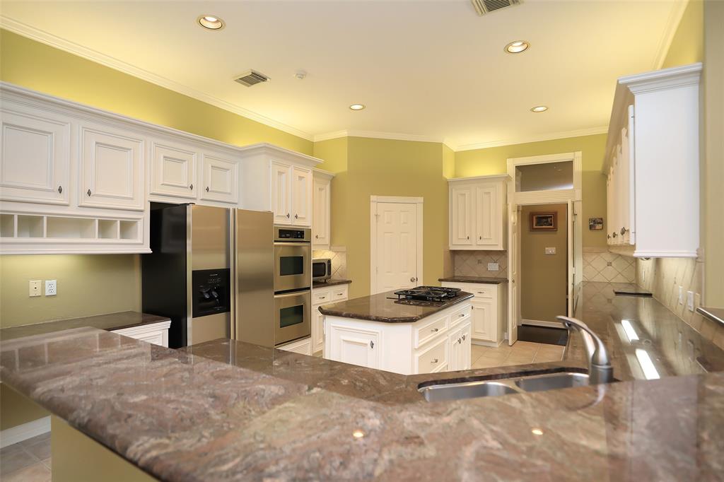 6923 Amber Court