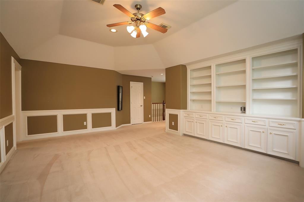 6923 Amber Court